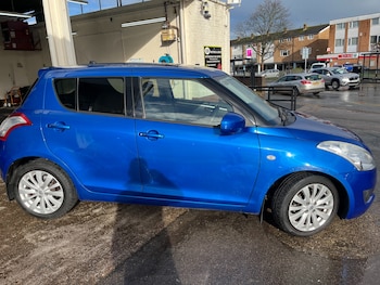 Used Suzuki Swift 2012 for sale - 77517572: Photo