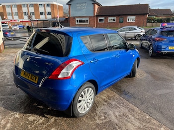 Used Suzuki Swift 2012 for sale - 77517572: Photo