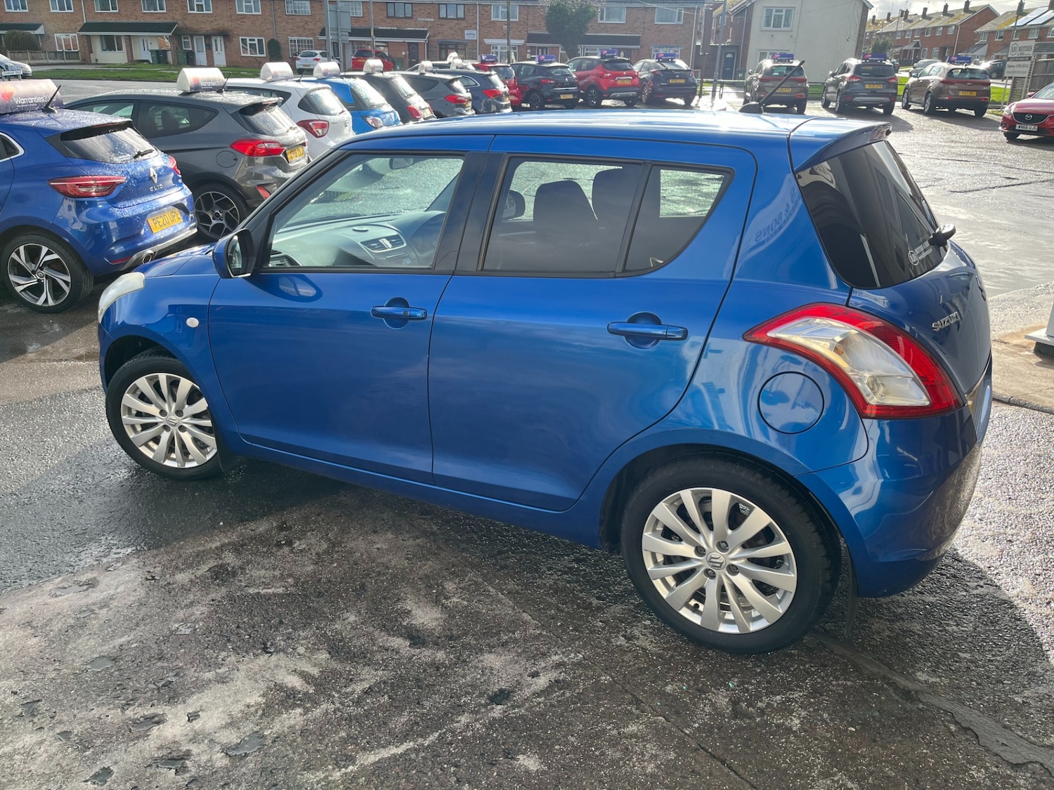 Used Suzuki Swift 2012 for sale - 77517572: Photo 7