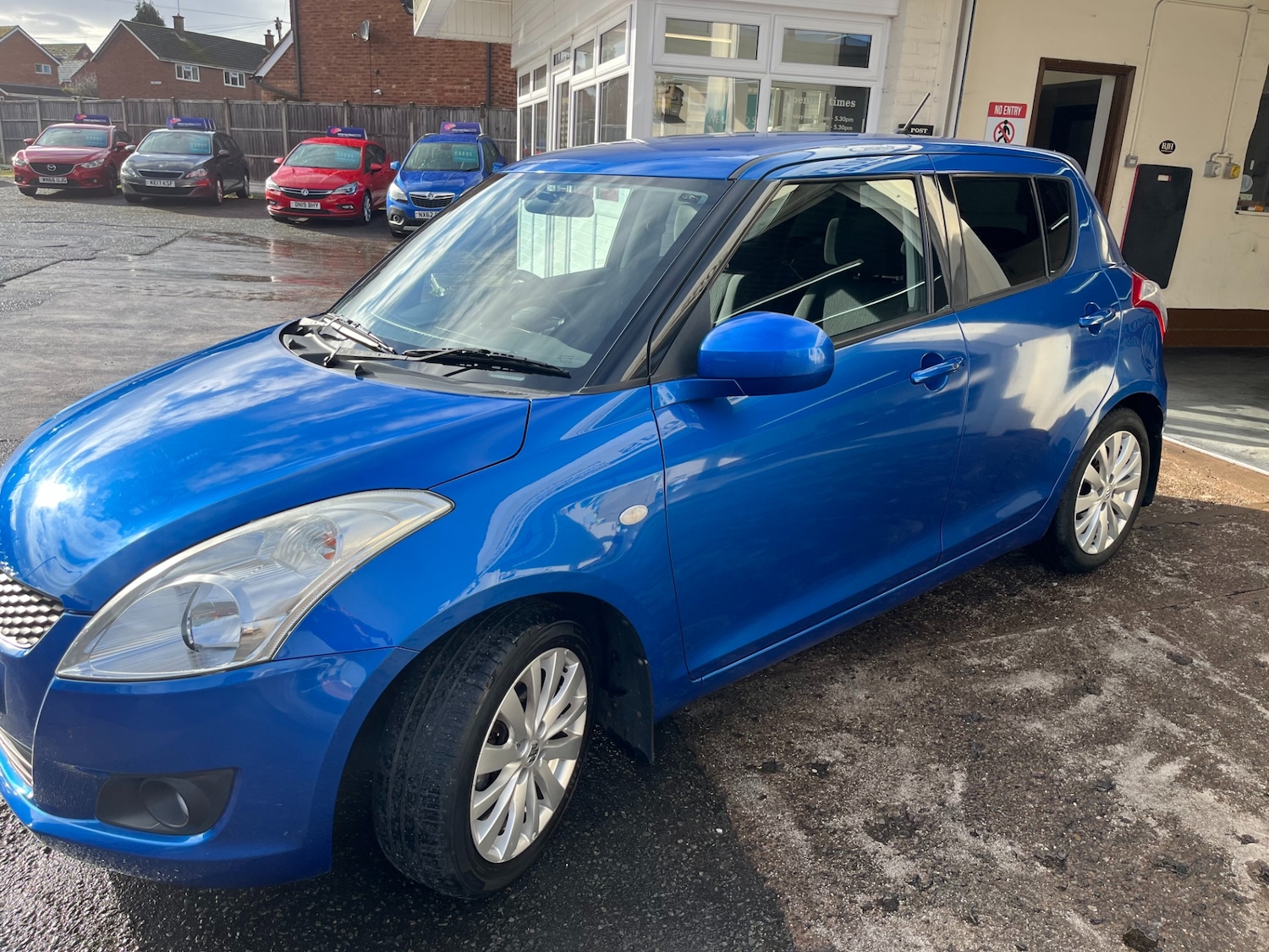 Used Suzuki Swift 2012 for sale - 77517572: Photo 8