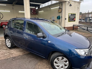 Used Dacia Sandero 2018 for sale - 77005580: Photo