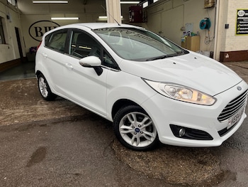 Used Ford Fiesta 2015 for sale - 77208626: Photo