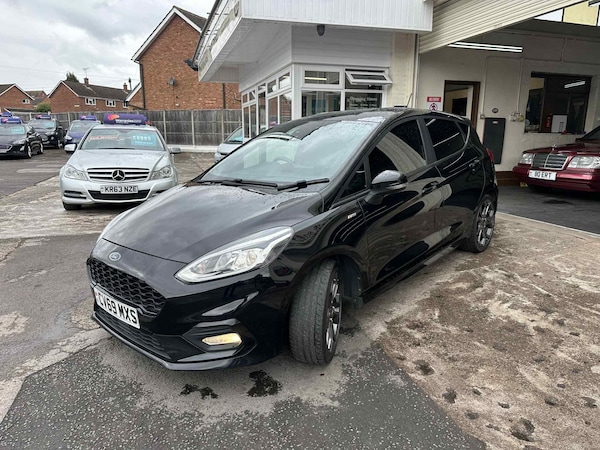 Used Ford Fiesta 2019 for sale - 75701245: Photo 2