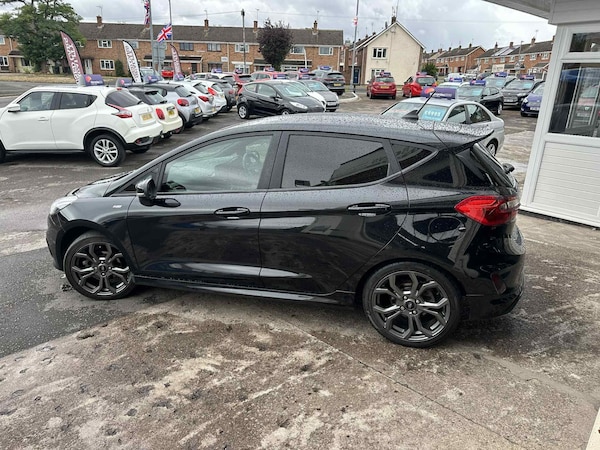 Used Ford Fiesta 2019 for sale - 75701245: Photo 3