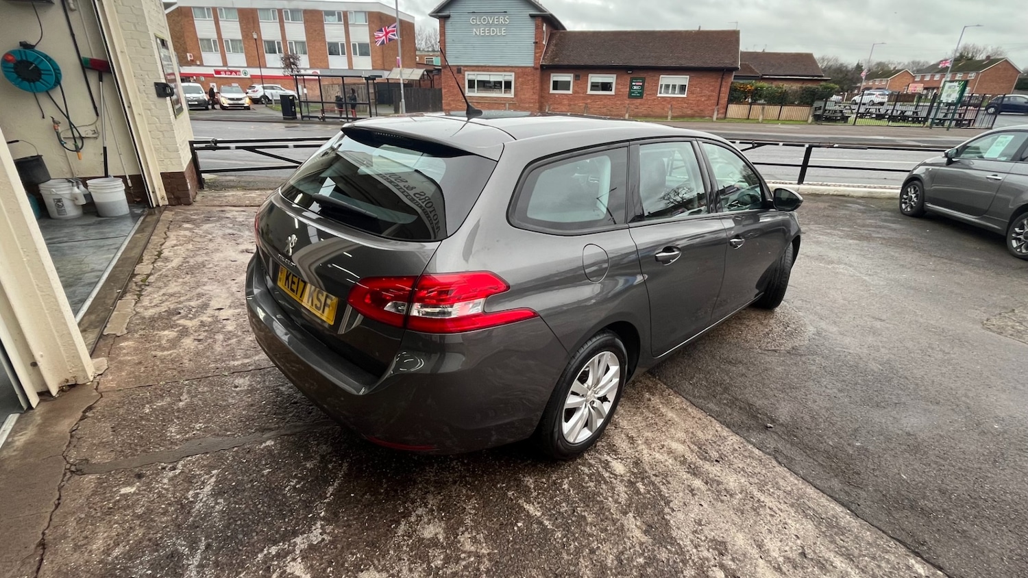 Used Peugeot 308 2017 for sale - 76970060: Photo 3