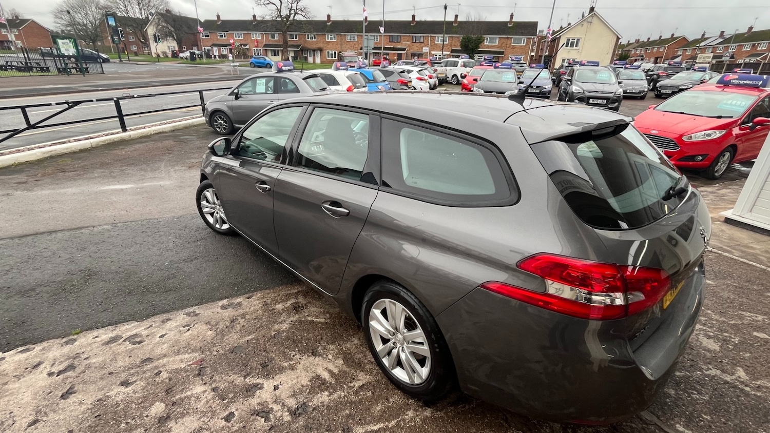 Used Peugeot 308 2017 for sale - 76970060: Photo 5
