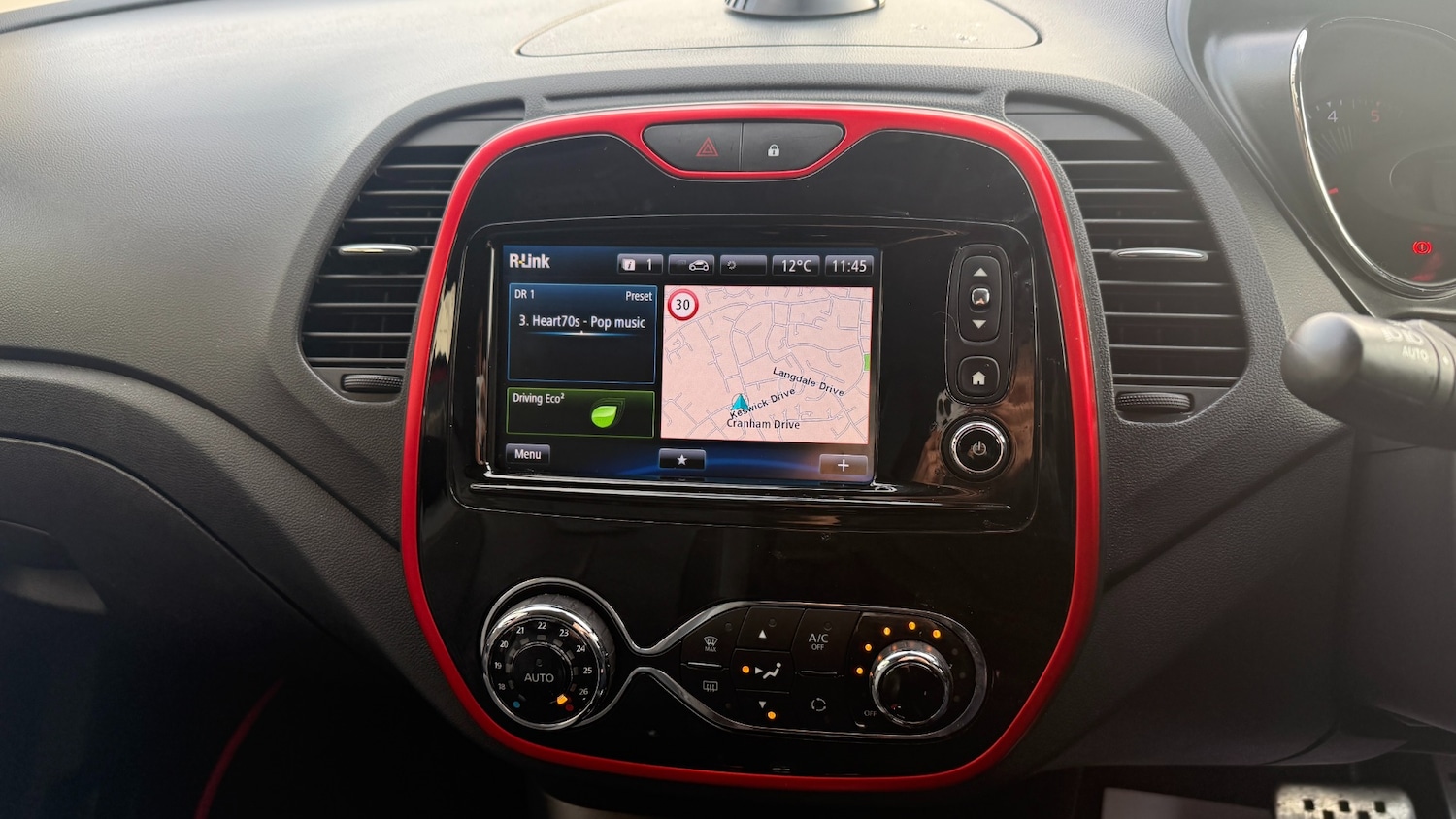 Used Renault Captur 2016 for sale - 76737911: Photo 10