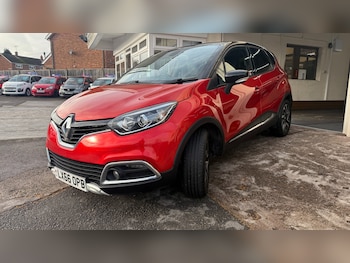 Used Renault Captur 2016 for sale - 76737911: Photo