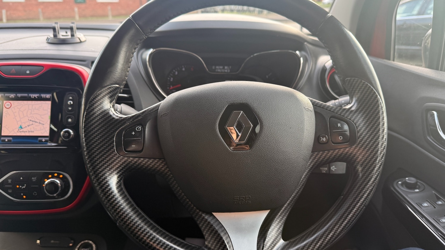 Used Renault Captur 2016 for sale - 76737911: Photo 8