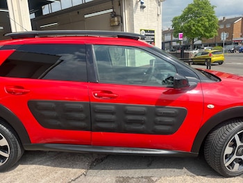 Used Citroen C4 Cactus 2015 for sale - 78521922: Photo