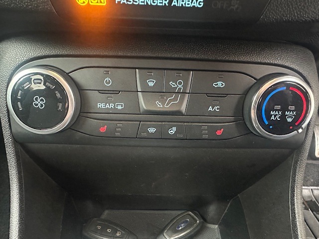 Used Ford Fiesta 2018 for sale - 76290180: Photo 10