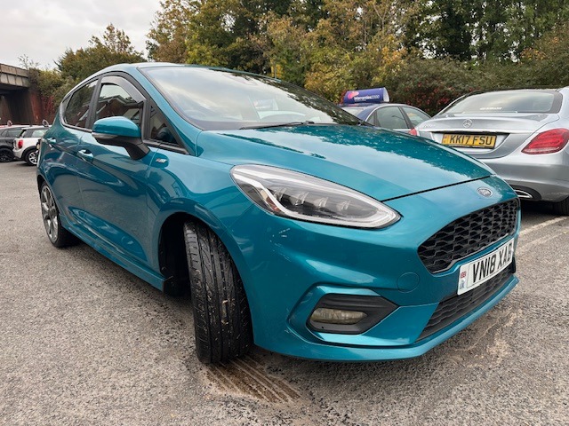 Used Ford Fiesta 2018 for sale - 76290180: Photo 2