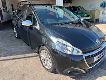 Used Peugeot 208 2018 for sale - 79500236: Photo