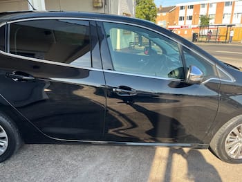 Used Peugeot 208 2018 for sale - 79500236: Photo