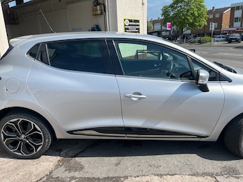 Used Renault Clio 2019 for sale - 78452888: Photo