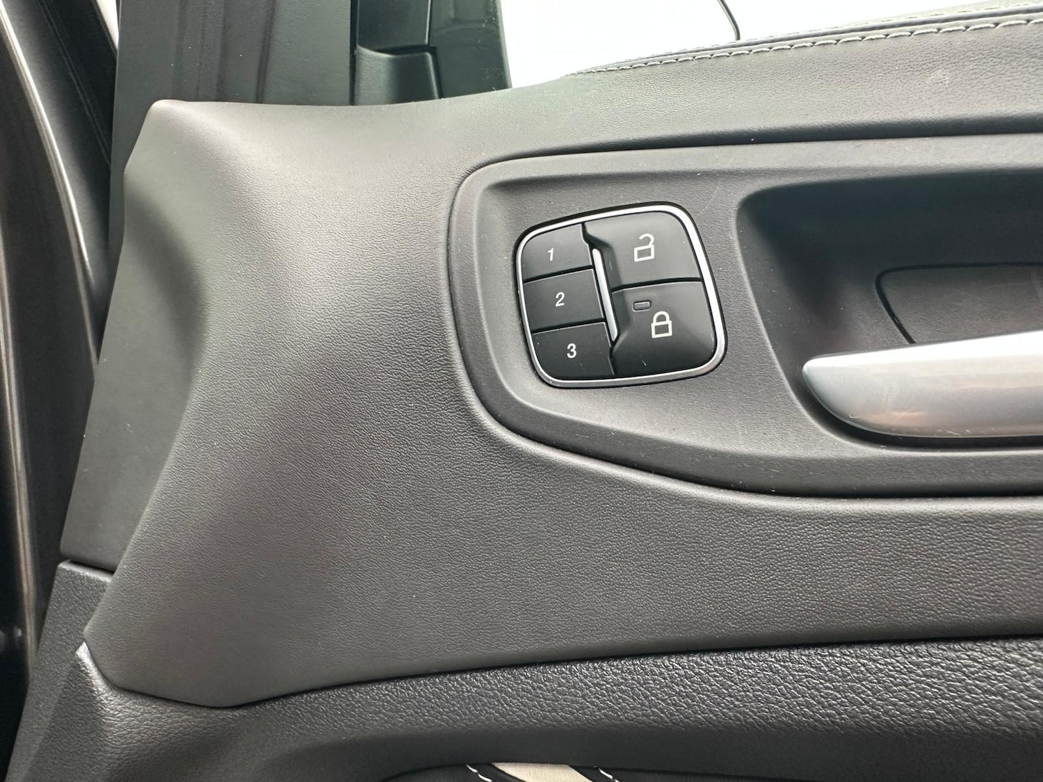 Used Ford Kuga 2017 for sale - 76263565: Photo 13