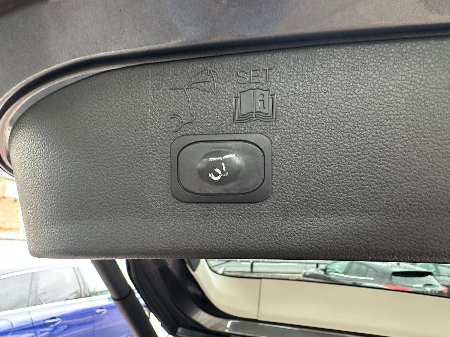 Used Ford Kuga 2017 for sale - 76263565: Photo 7
