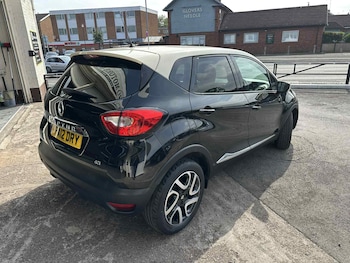 Used Renault Captur 2015 for sale - 75566807: Photo