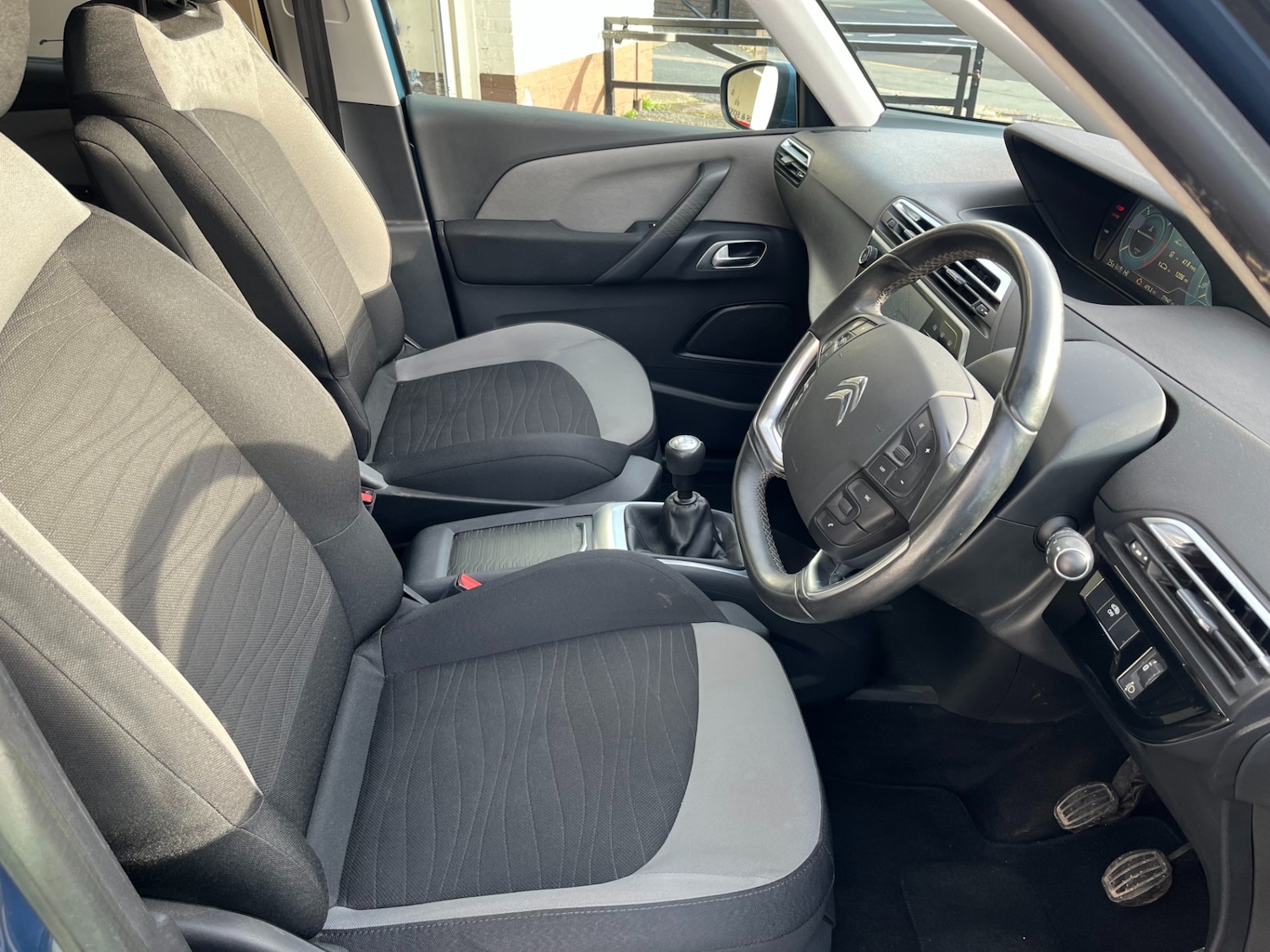 Used Citroen C4 Picasso 2014 for sale - 78210272: Photo 10