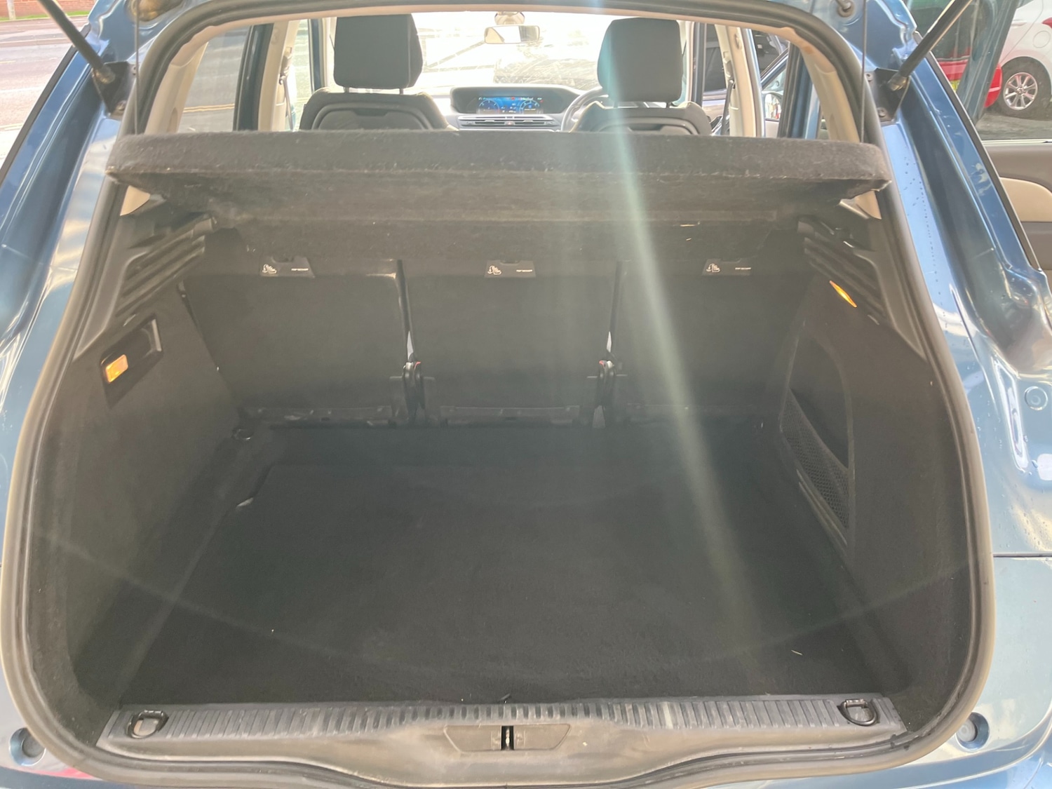 Used Citroen C4 Picasso 2014 for sale - 78210272: Photo 12