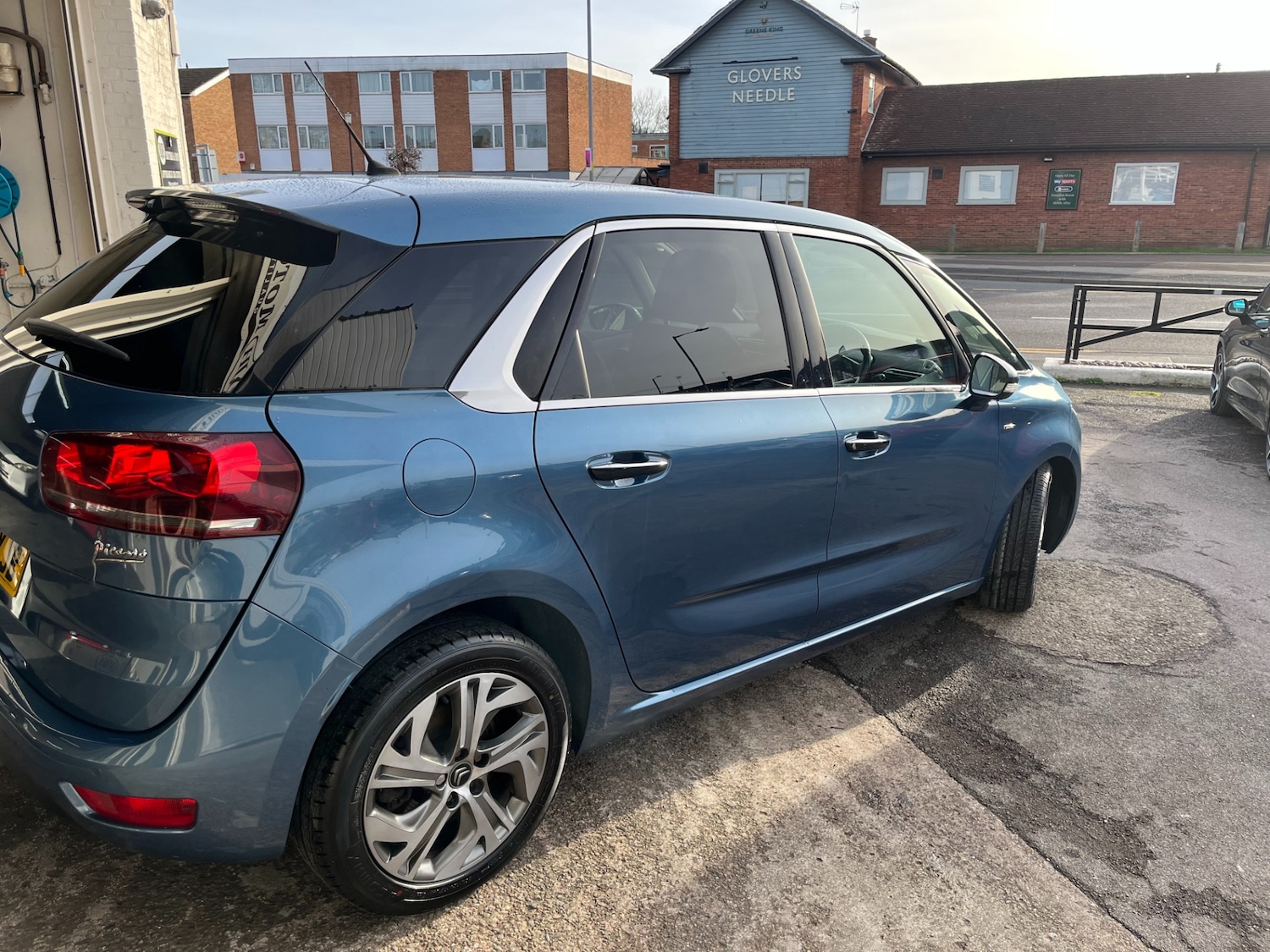 Used Citroen C4 Picasso 2014 for sale - 78210272: Photo 4