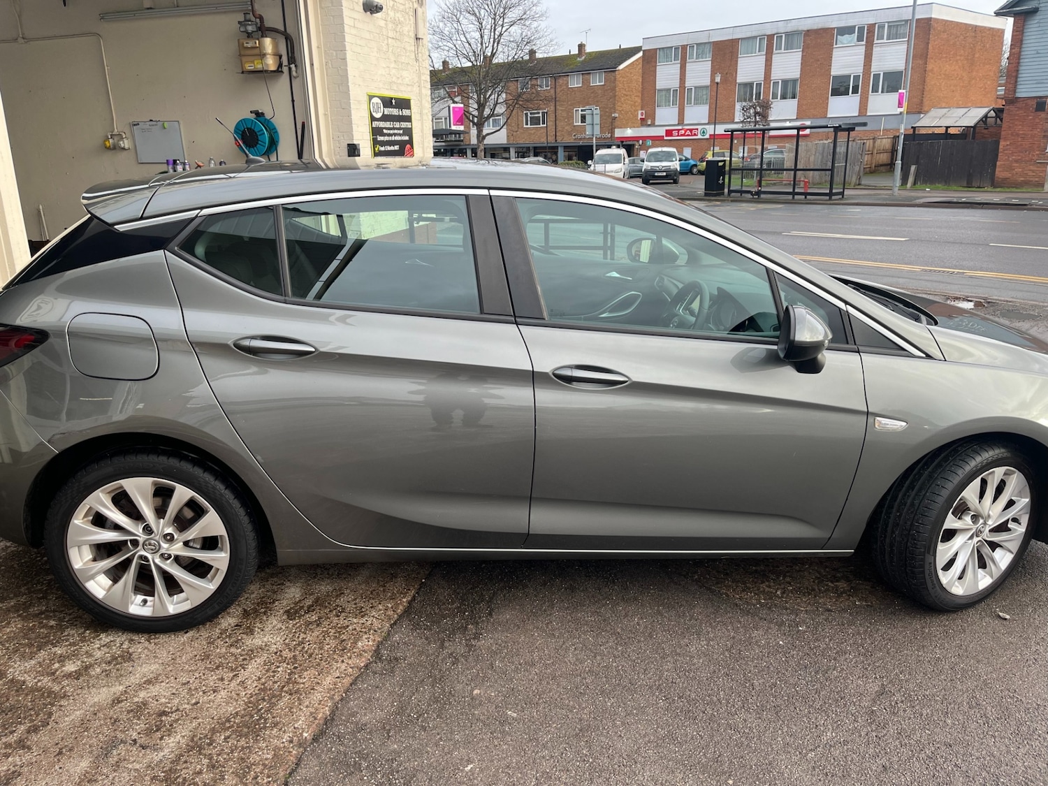 Used Vauxhall Astra 2017 for sale - 77167870: Photo 3