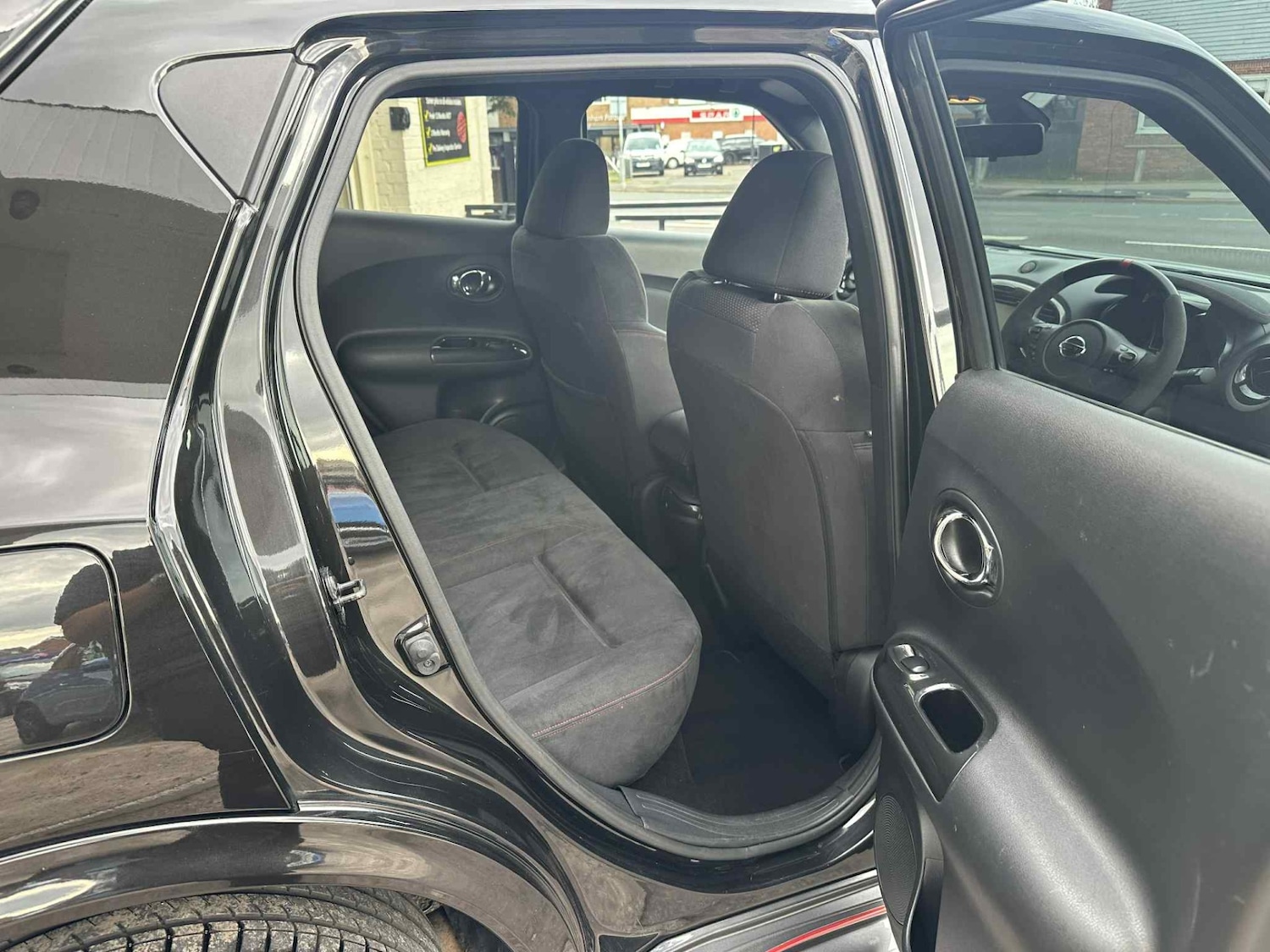 Used Nissan Juke 2015 for sale - 76128789: Photo 10