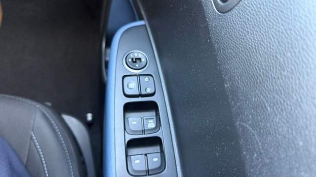 Used Hyundai i10 2016 for sale - 76355001: Photo 11