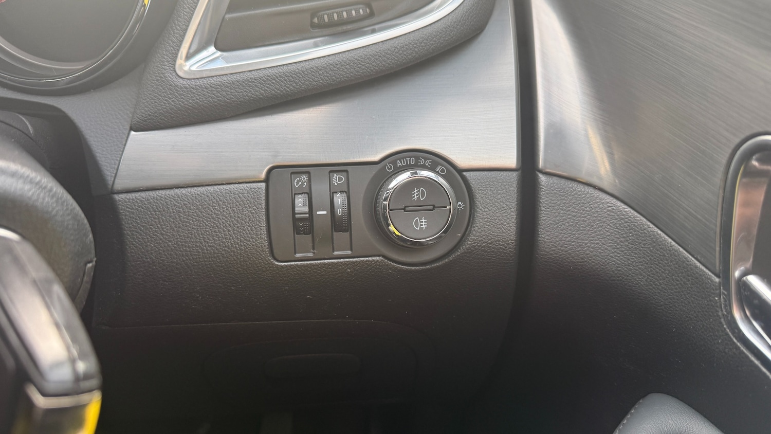Used Vauxhall Mokka 2014 for sale - 76351840: Photo 11
