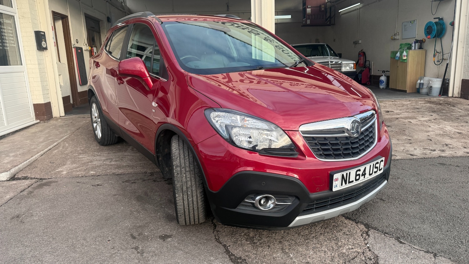 Used Vauxhall Mokka 2014 for sale - 76351840: Photo 2