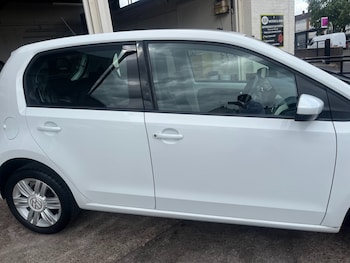 Used Volkswagen up! 2017 for sale - 79057375: Photo