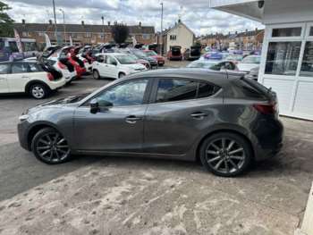 Used Mazda Mazda3 2017 for sale - 75251148: Photo