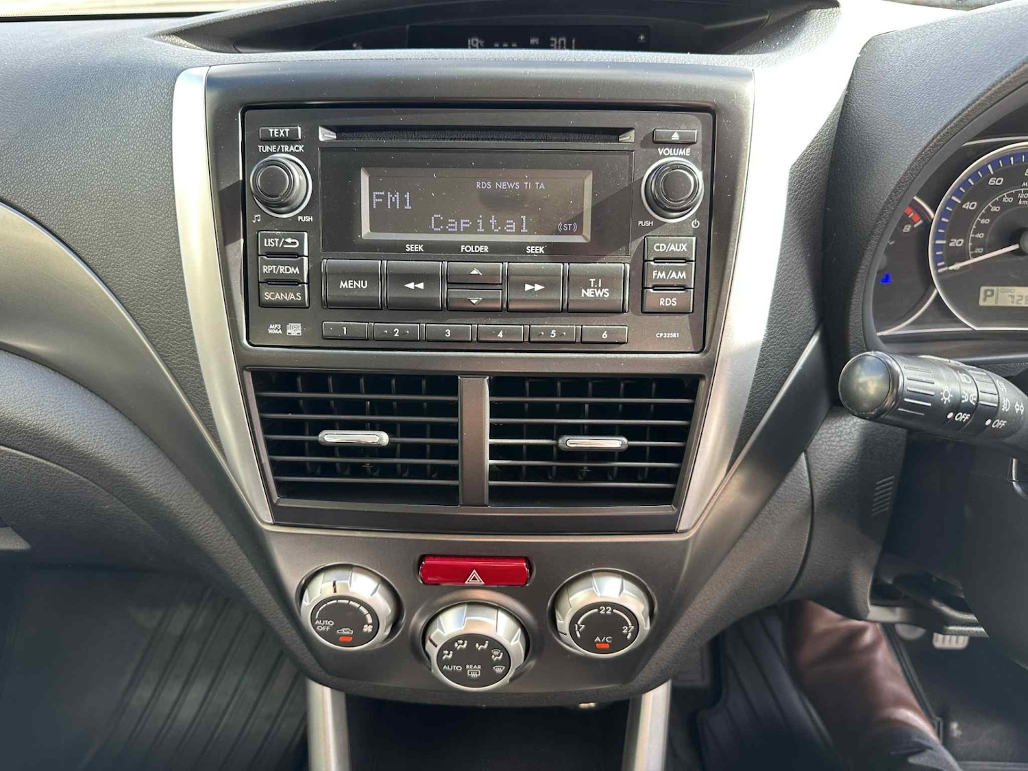 Used Subaru Forester 2011 for sale - 76115434: Photo 11