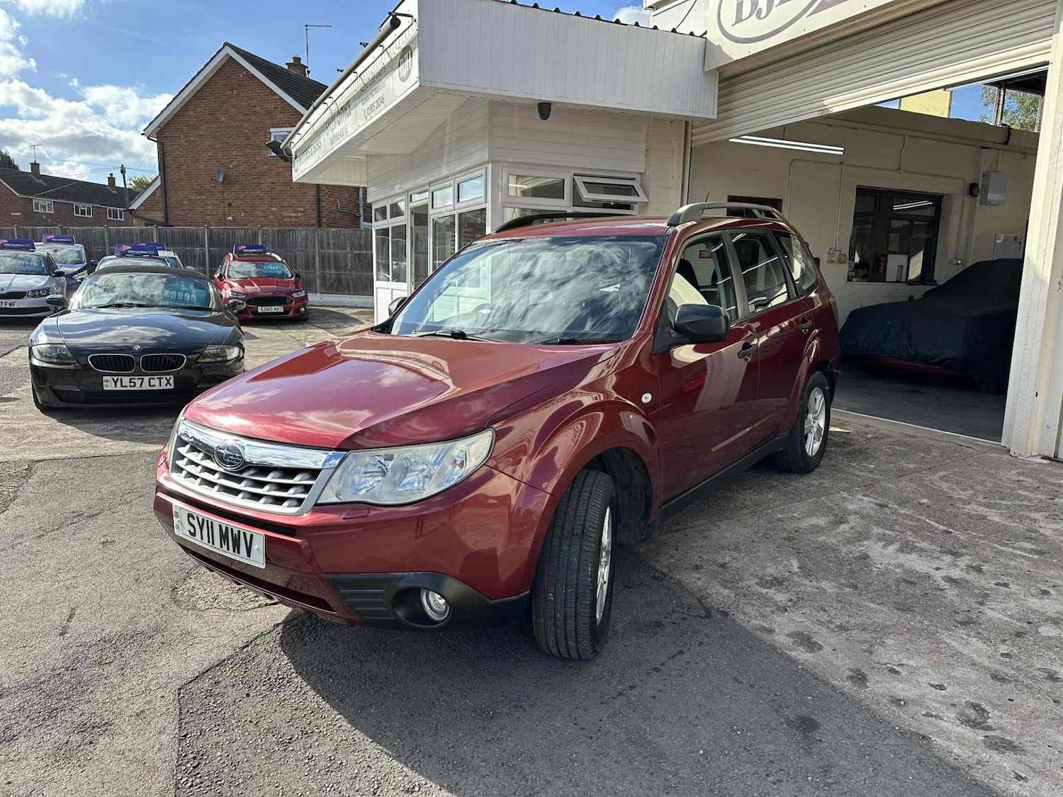 Used Subaru Forester 2011 for sale - 76115434: Photo 2