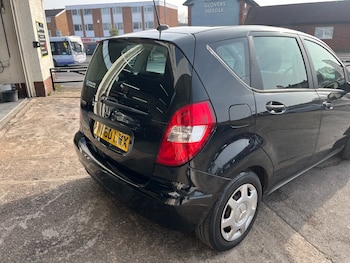 Used Mercedes-Benz A-Class 2010 for sale - 77954412: Photo