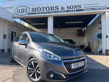 Used Peugeot 208 2018 for sale - 78366139: Photo