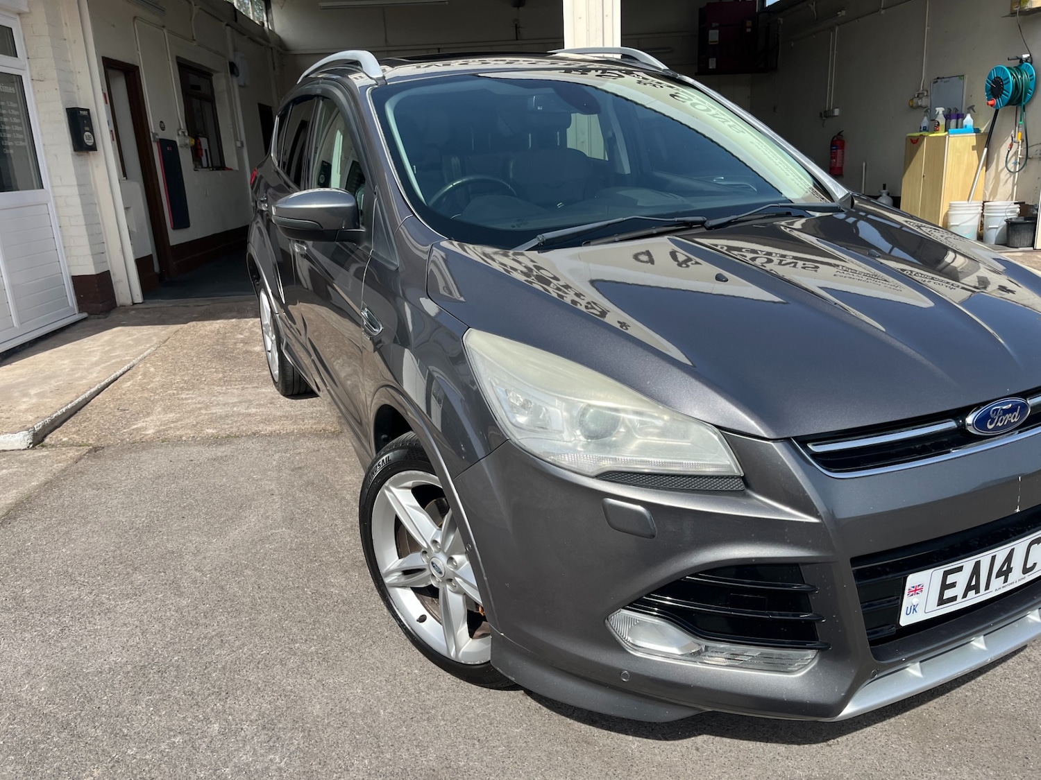 Used Ford Kuga 2014 for sale - 78191051: Photo 2