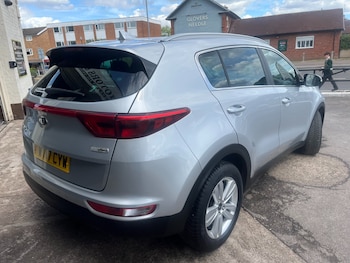 Used Kia Sportage 2017 for sale - 79070857: Photo