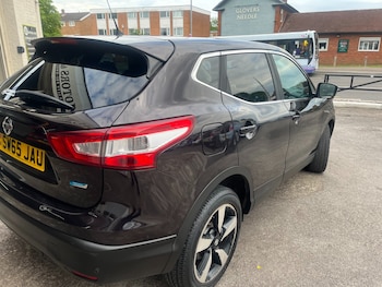 Used Nissan Qashqai 2015 for sale - 78520559: Photo