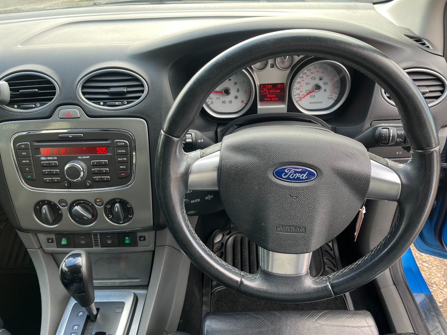 Used Ford Focus 2010 for sale - 77700925: Photo 10