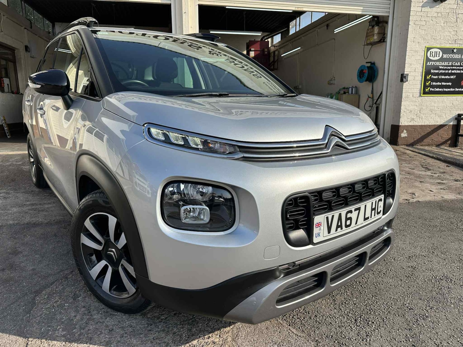 Vehicle 6