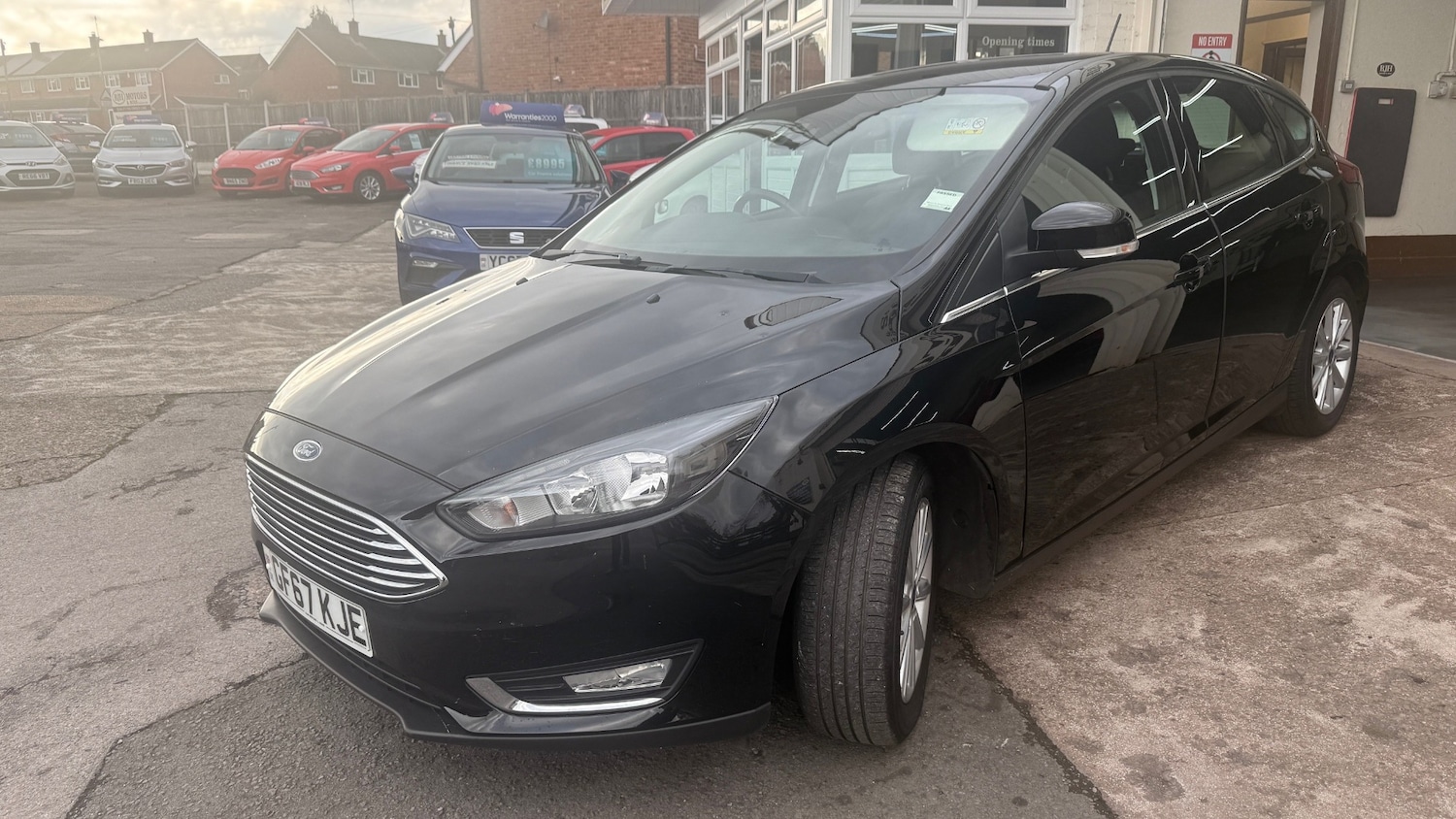 Used Ford Focus 2017 for sale - 76493636: Photo 4
