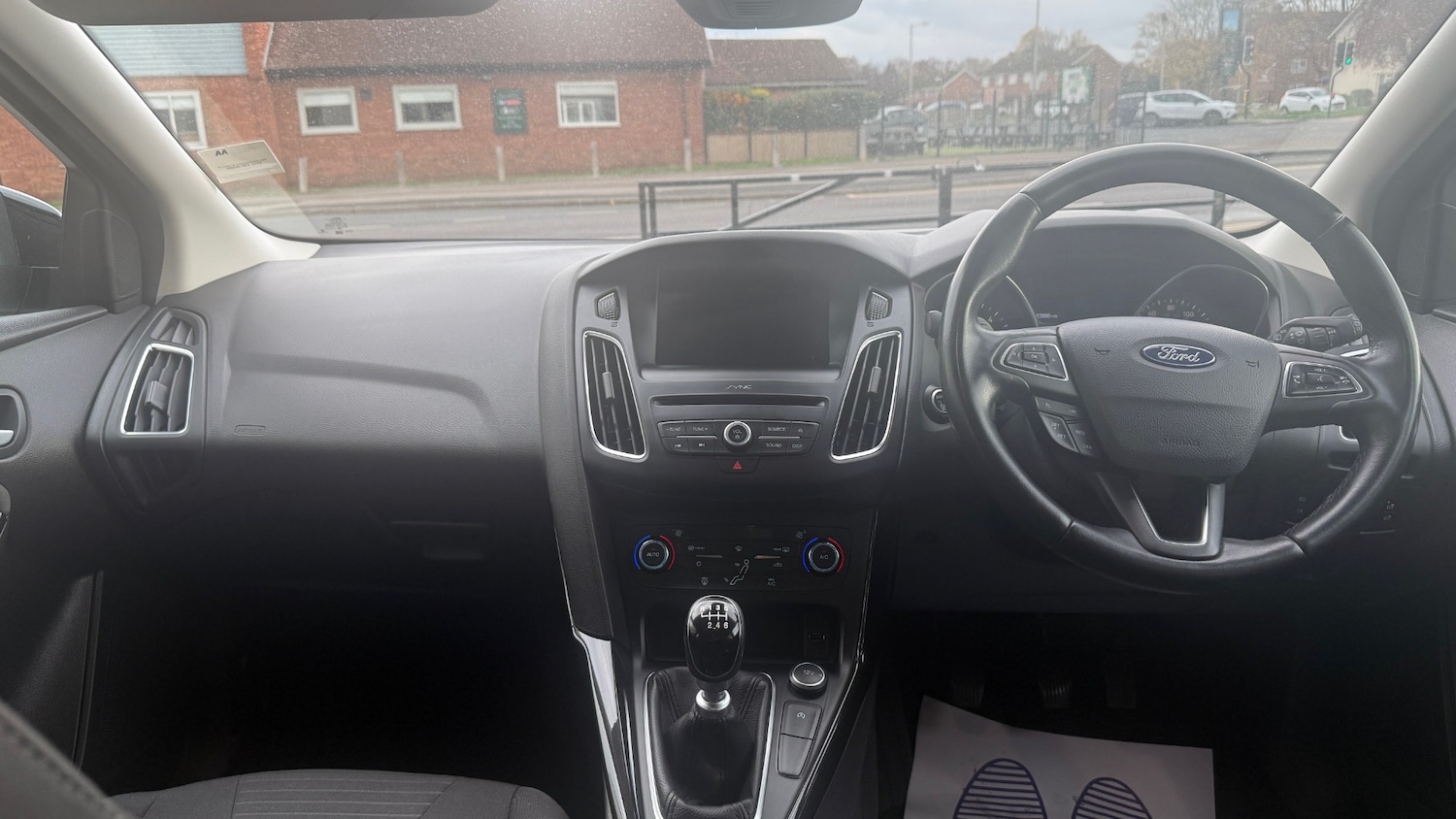 Used Ford Focus 2017 for sale - 76493636: Photo 6