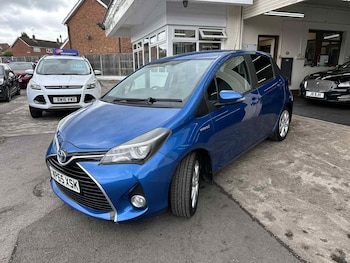 Used Toyota Yaris 2015 for sale - 75514690: Photo