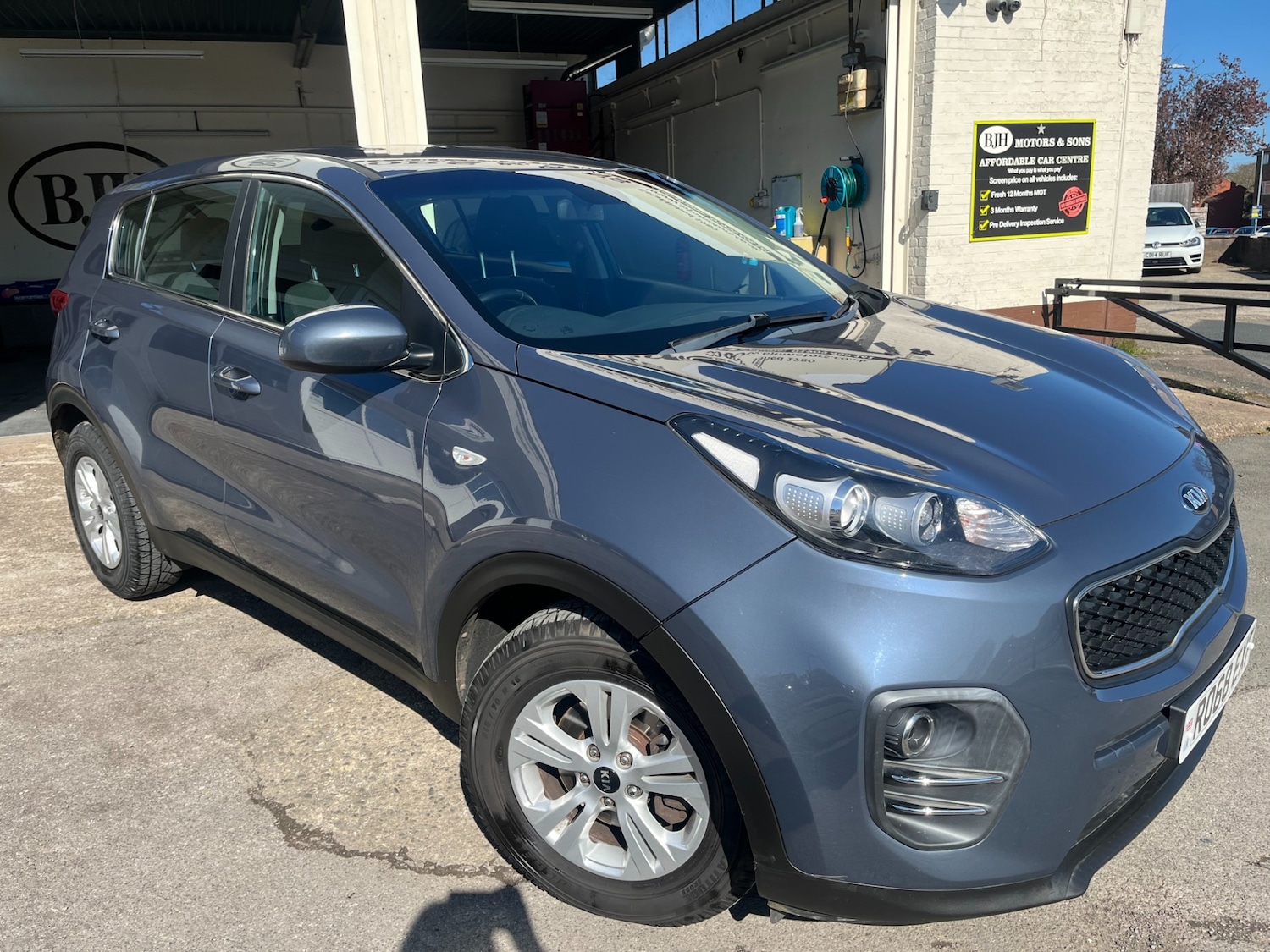 Used Kia Sportage 2018 for sale - 77947398: Photo 2
