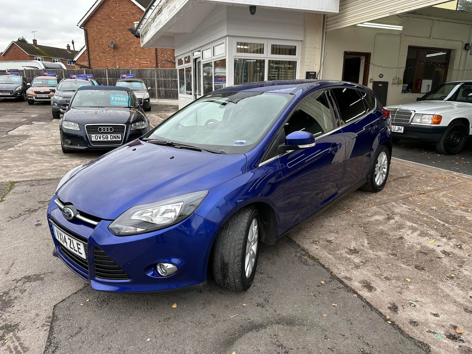 Used Ford Focus 2014 for sale - 77297158: Photo 2