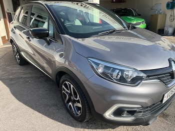 Used Renault Captur 2019 for sale - 79512808: Photo