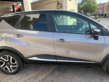 Used Renault Captur 2019 for sale - 79512808: Photo
