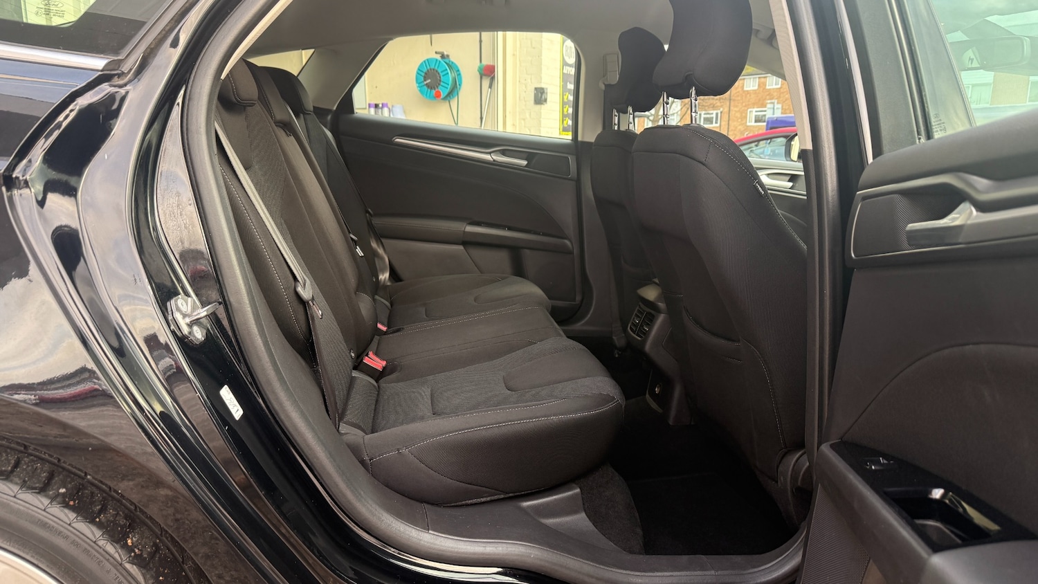 Used Ford Mondeo 2017 for sale - 76737899: Photo 5