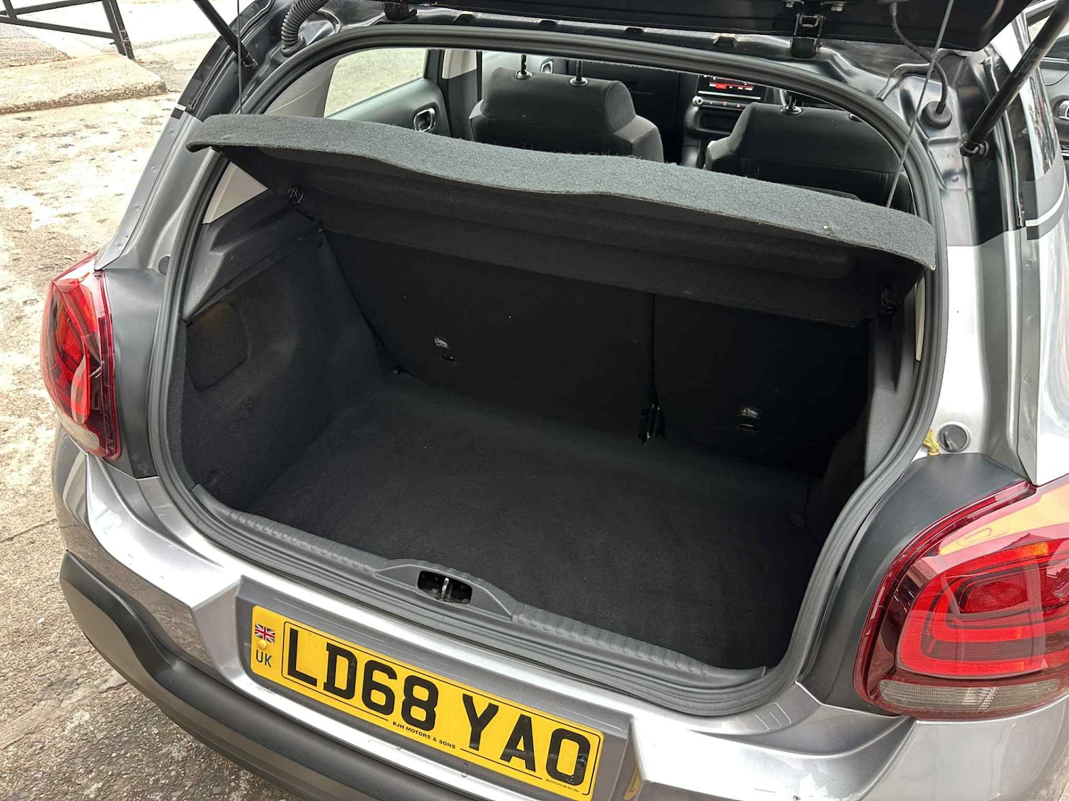 Vehicle 14